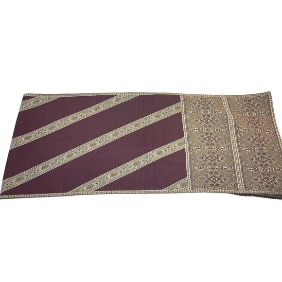 Vintage Pier One Indian Fall Table Runner Retired Design Made in India - Picture 1 of 12